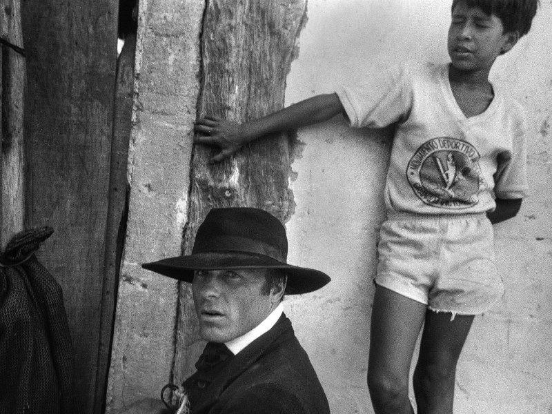 Production photo from the set of Walker on location in Nicaragua. Photo courtesy of Alex Cox / Credit: Richard Edson