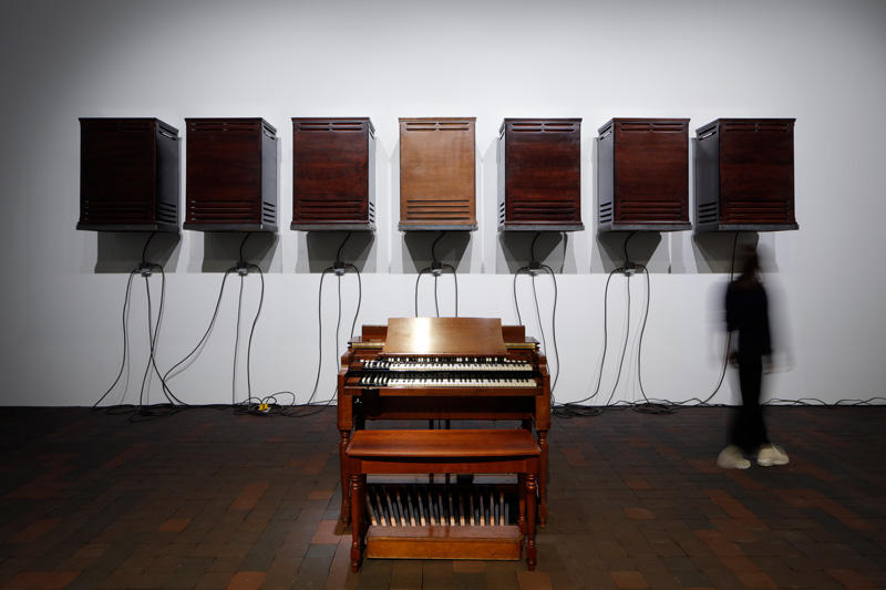 Theaster Gates <i>A Heavenly Chord</i> 2022